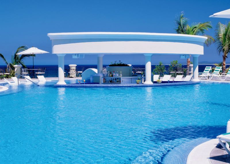 Best luxury resort in Mazatlán.