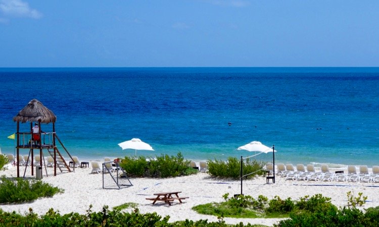 The best hotels and restaurants in Cancun's Playa Mujeres area