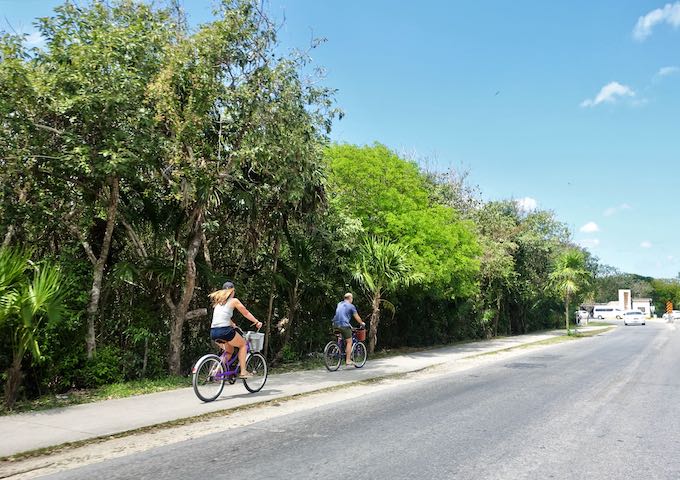 The shared bike/pedestrian path on the beach road in Tulum