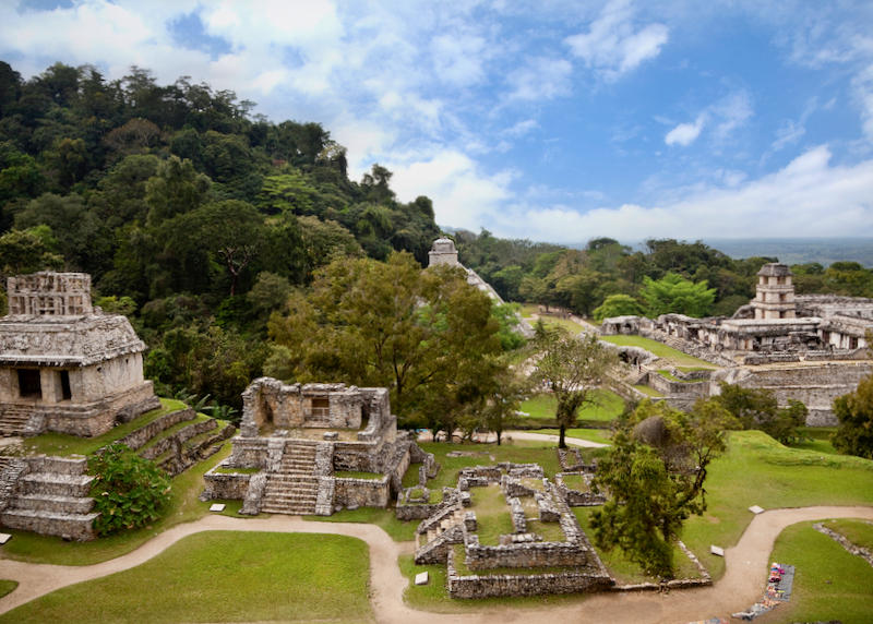 palenque mayan archaeological ruins