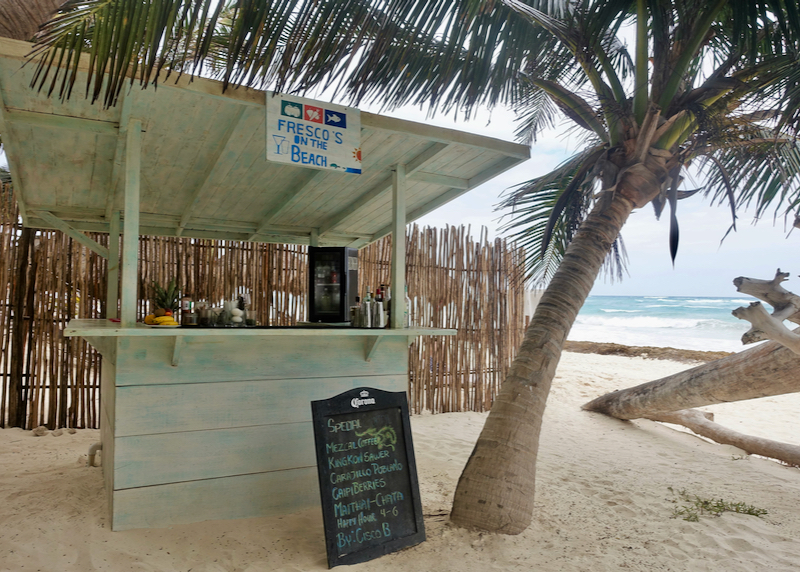 beach bar stand