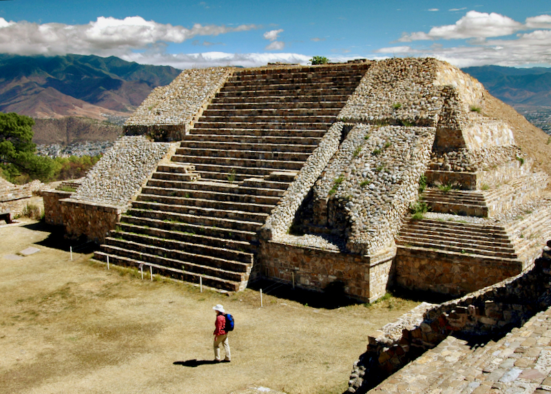 monte alban temple stairs