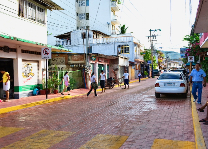 Zihuatanejo street