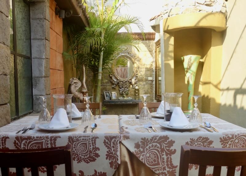 Intimate Italian restaurant in Punta de Mita