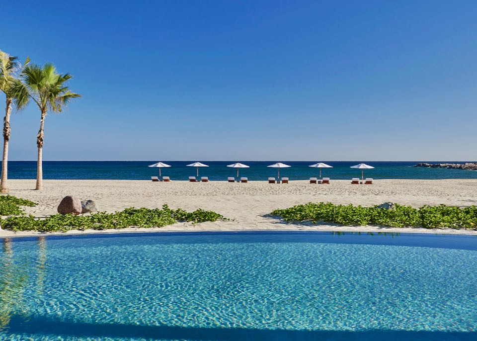 5-Star Beach Resort in Los Cabos.