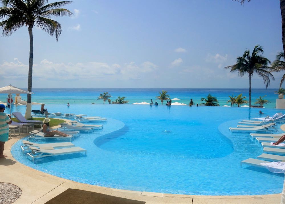 Pool on beach in Cancun.
