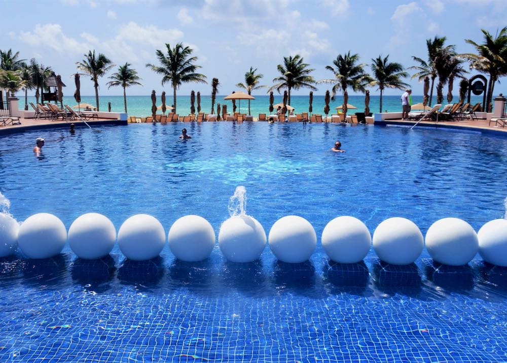 5-star hotel in Cancun.