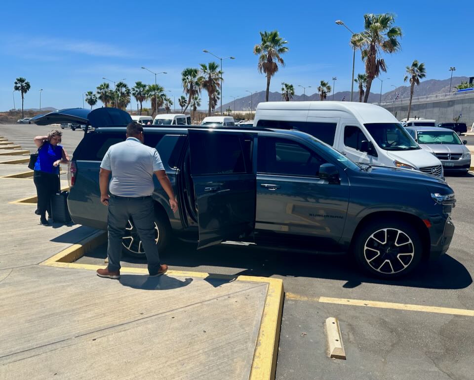 Airport to hotel transfer in Los Cabos.